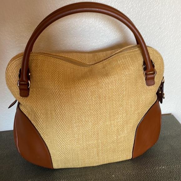 NWOT - SALVATORE FERRAGAMO Yellow/Brown Woven Raffia and Leather Gancio Satchel - Picture 11 of 12